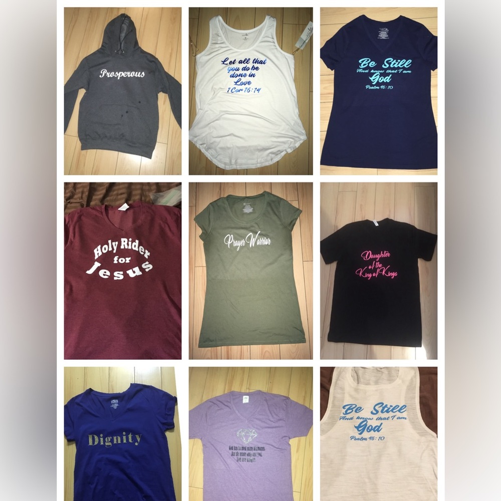 Hello I Custom Make T-Shirts - image 1